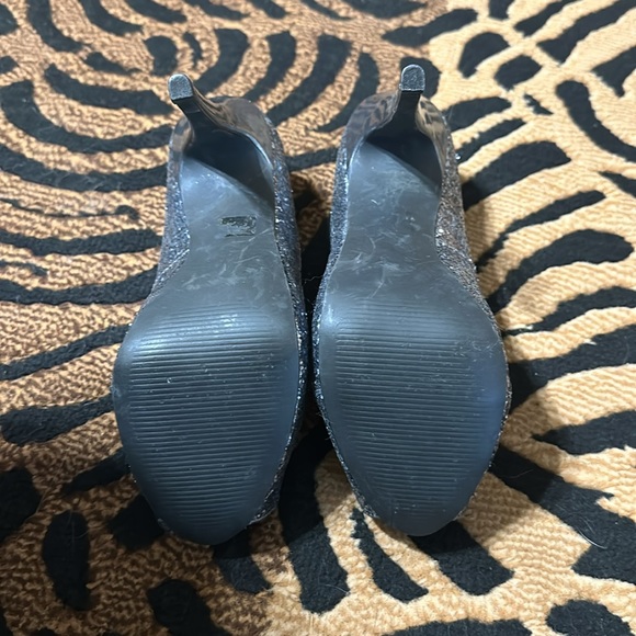 Michael Kors sparkle heels - Picture 3 of 3